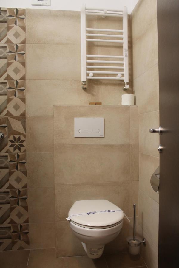 Hotel Parang Băile Olăneşti エクステリア 写真